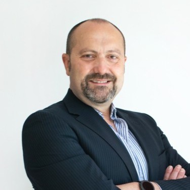 Manuel Bernal (Socio Fundador)
