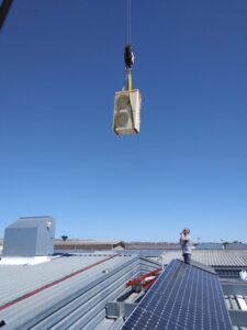 Climatización con sistema Wifi de naves en empresa de Calderería Industrial